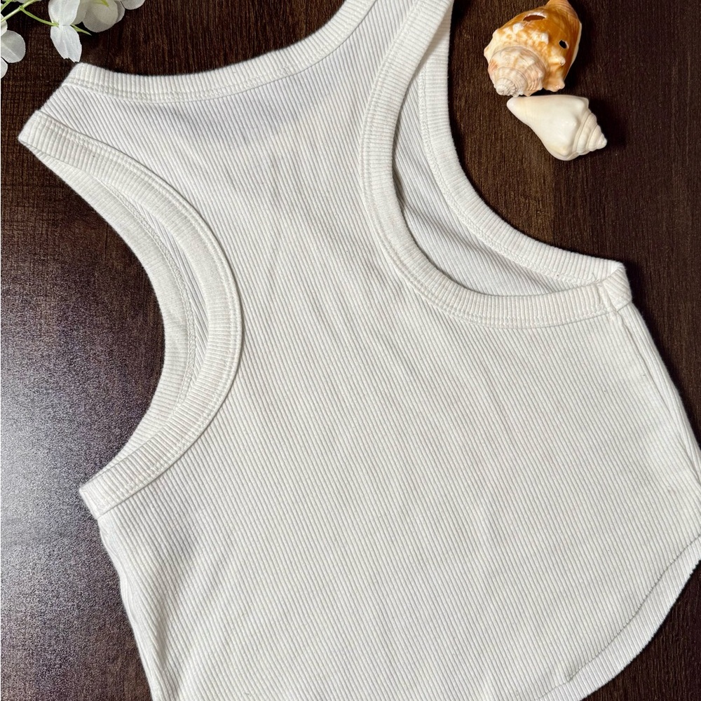 White Ribbed Tank Top - Picture 4 of 4